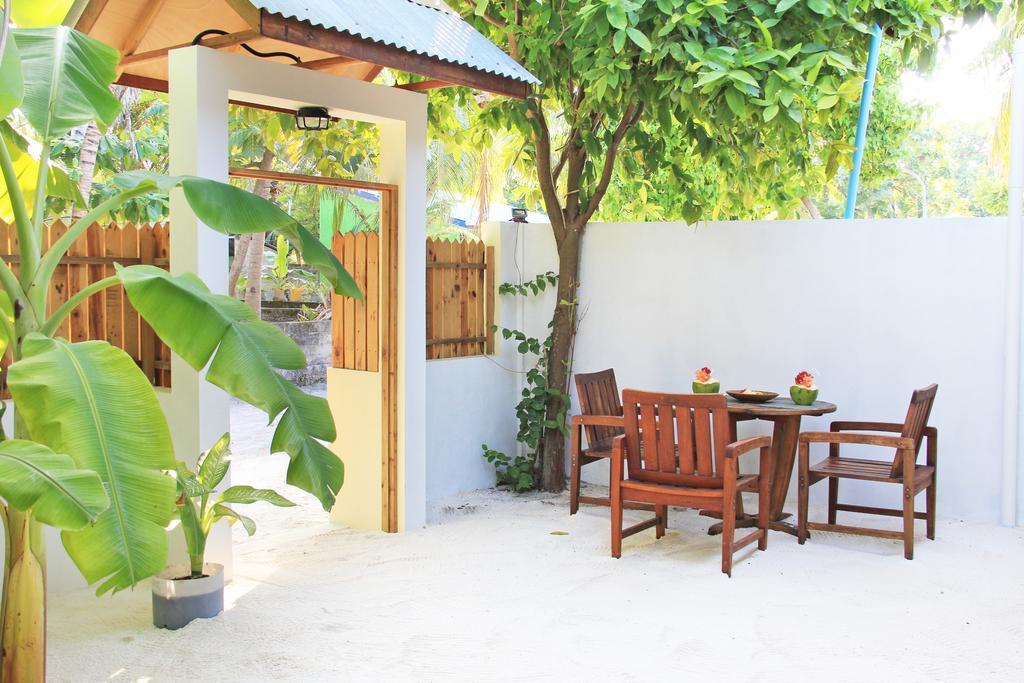 Dhivehi Experience Hotel Dhigurah  Exterior photo